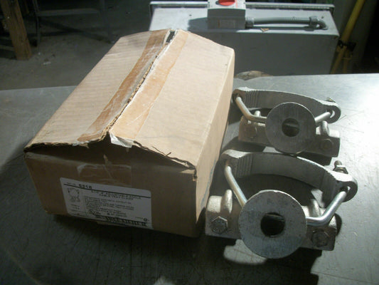 THOMAS & BETTS BOX OF 2 3-1/2" TO 4" ADJUSTABLE CABLE TRAY CLAMPS 6218 NIB