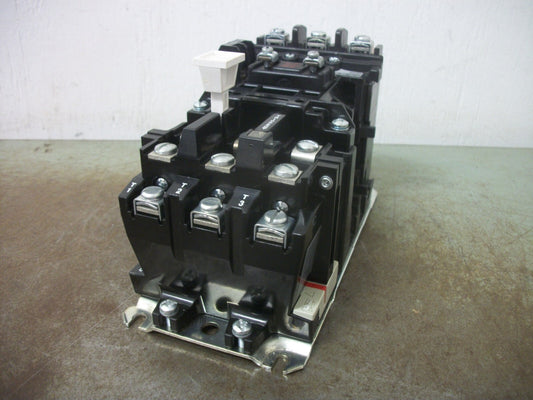 ALLEN-BRADLEY SIZE 0 MOTOR STARTER 500F-AOD930 18AMP 120VCOIL 3PH 600V 5HP NOB