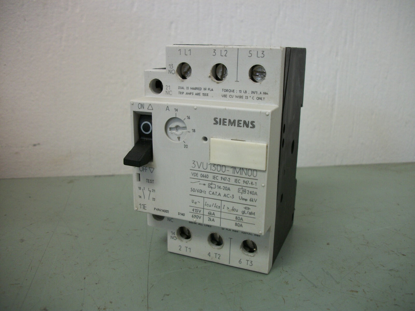 SIEMENS MOTOR CIRCUIT BREAKER 3VU1300-1MN00 14-20AMP