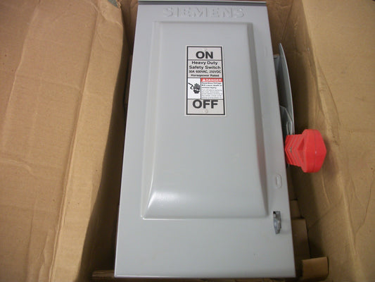 SIEMENS DISCONNECT TYPE 3R HF361R 30AMP 600VOLT 3POLE FUSIBLE NIB
