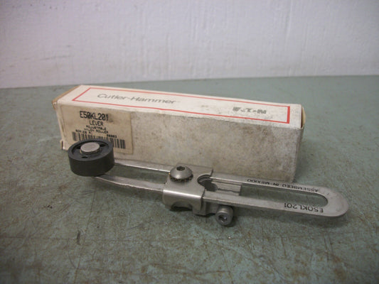 CUTLER-HAMMER ADJUSTABLE NYLON ROLLER LIMIT SWITCH LEVER E50KL201 NIB