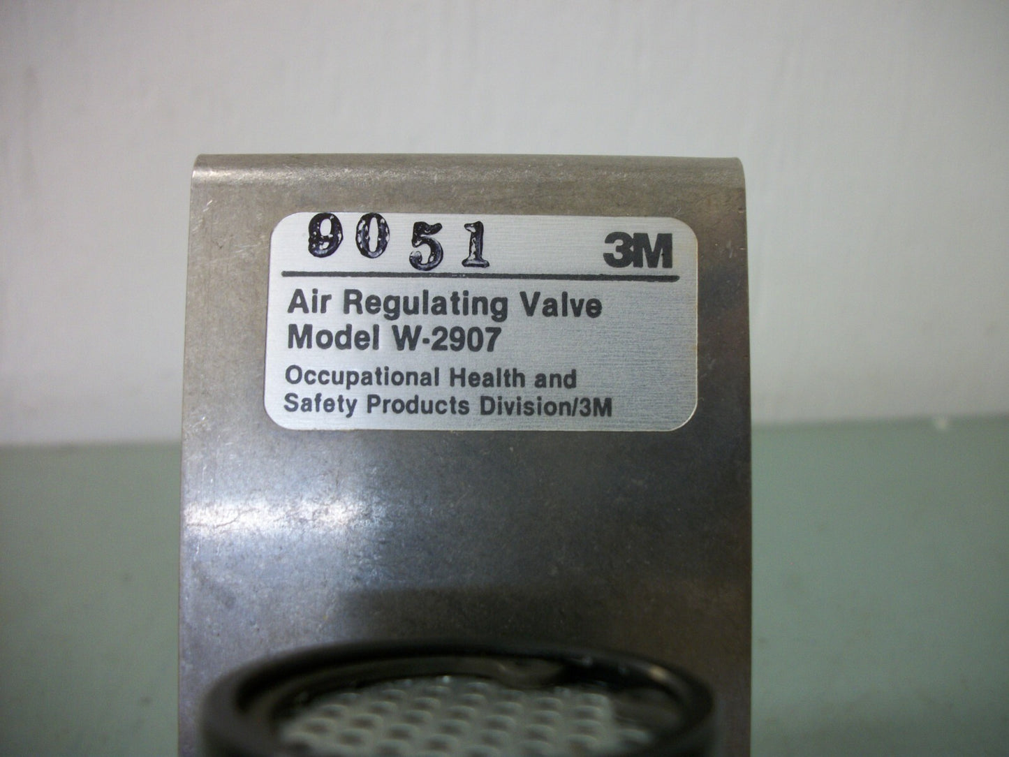 3M AIR REGULATING VALVE W-2907 NOB