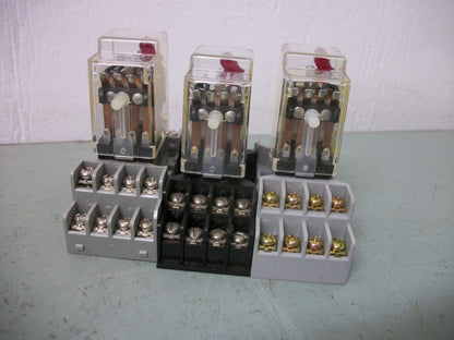 SQUARE D LOT OF 3 4PDT MINI GP RELAYS 8501RSD4M1P14V53 3AMP 24VDC