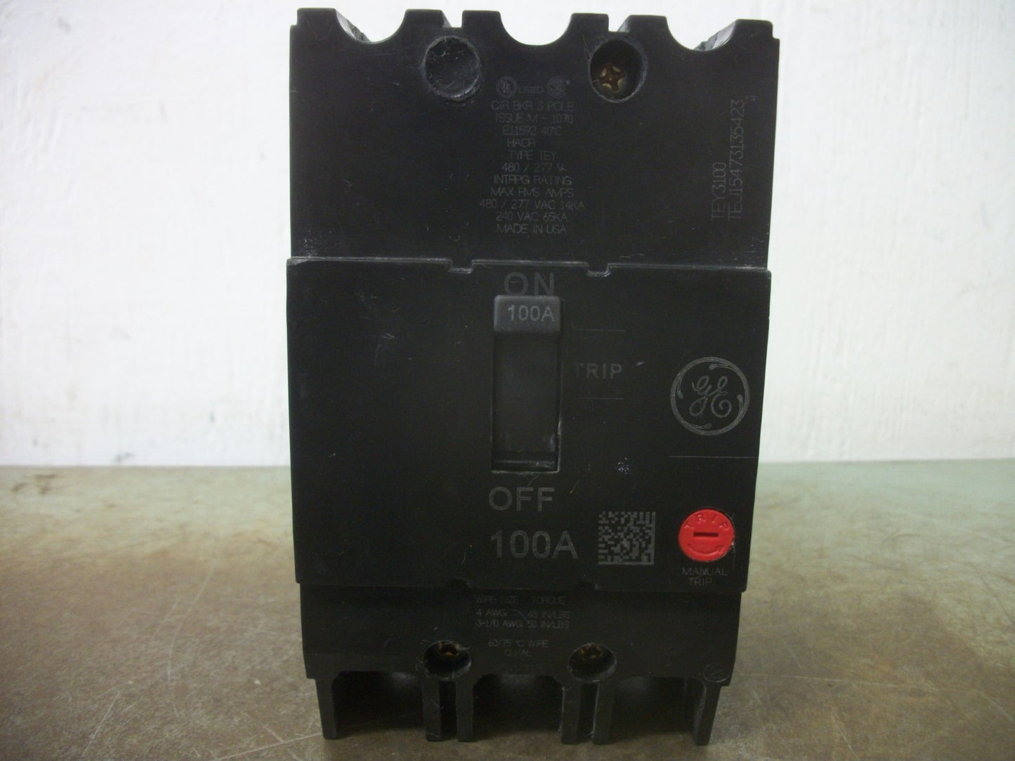GE TEY CIRCUIT BREAKER TEY3100 100AMP 480VOLT 3POLE NOB