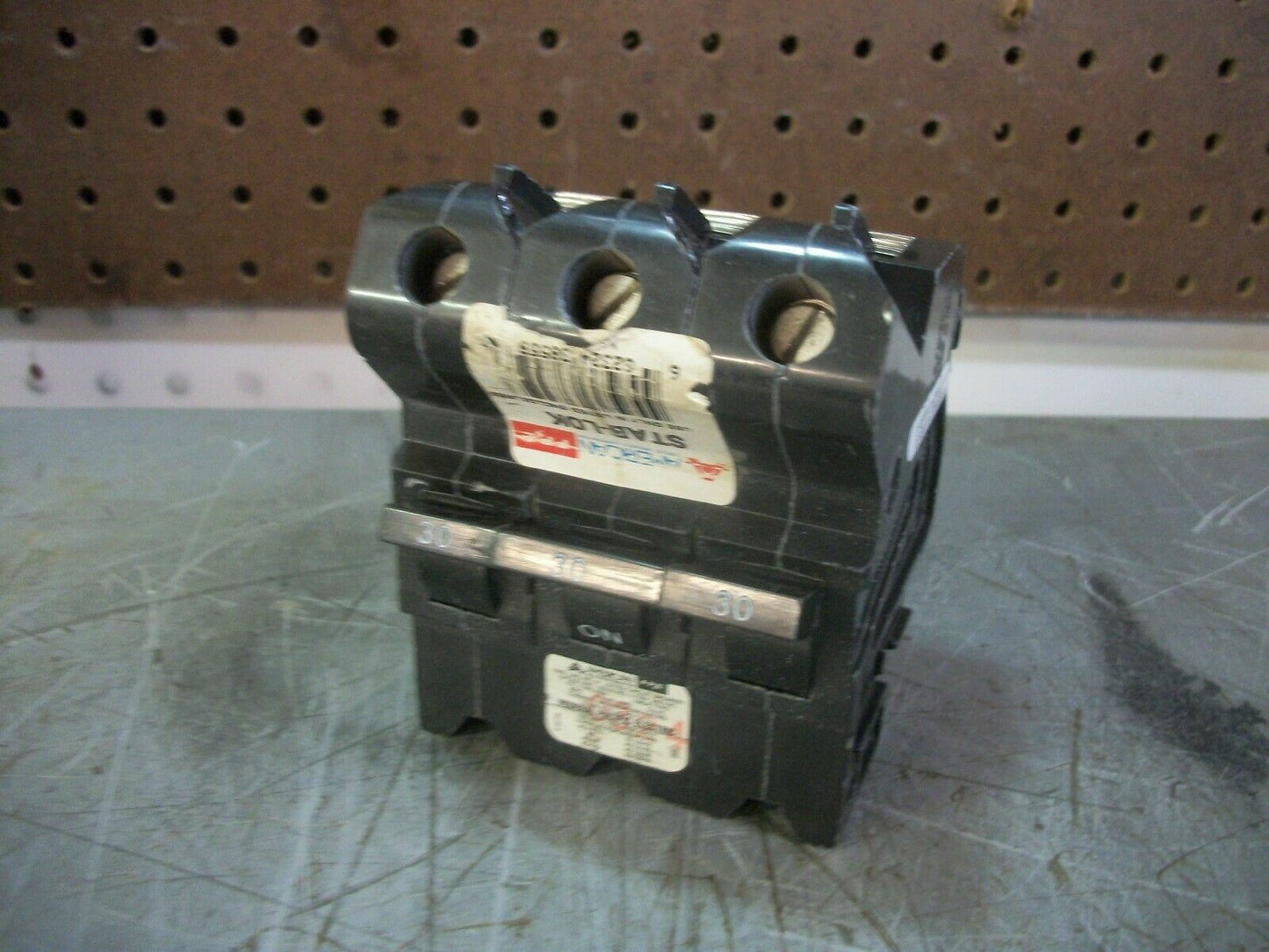 FEDERAL PACIFIC NBA NB CIRCUIT BREAKER NB330 30AMP 240VOLT 3POLE