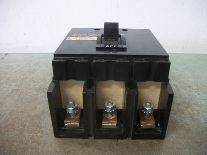 SQUARE D Q2MT CIRCUIT BREAKER Q2M3225MT 225AMP 240VOLT 3POLE