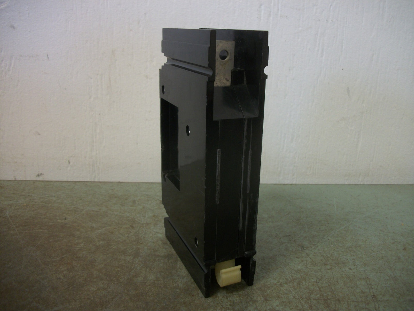 CUTLER-HAMMER FS CIRCUIT BREAKER FS130015A 15AMP 277VOLT 1POLE