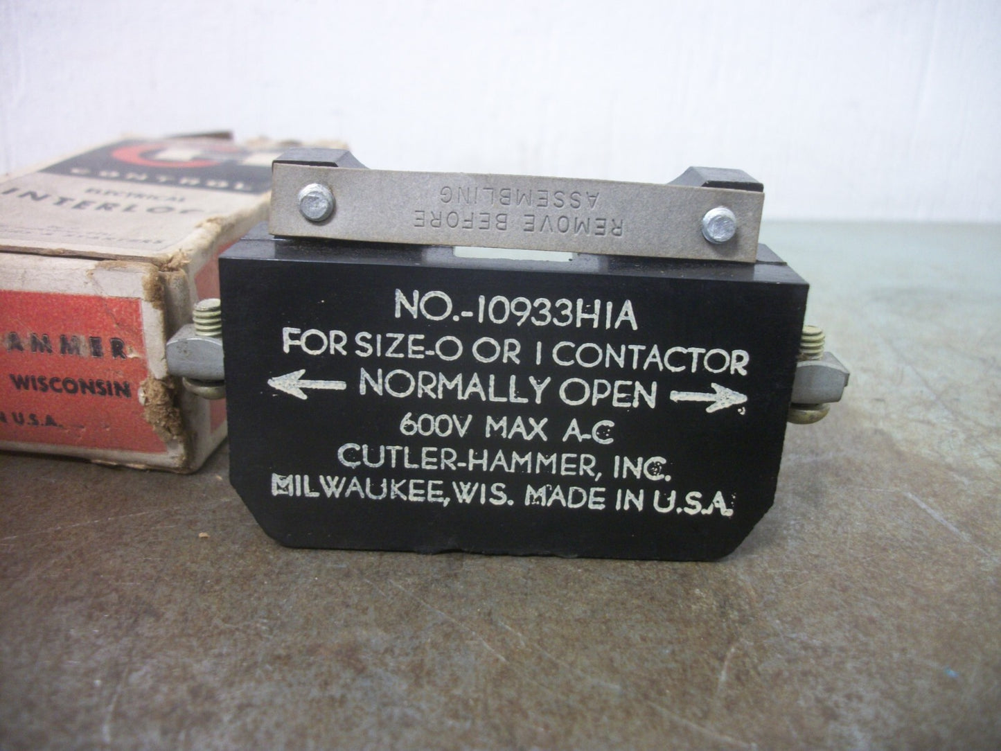 CUTLER-HAMMER SIZE 0 OR 1 N.O. ELECTRICAL INTERLOCK 10933HIA NIB