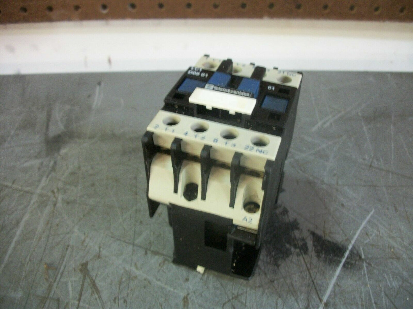 TELEMECANIQUE CONTACTOR LC1D0901K7 20AMP 100VCOIL 3PH 600V 7.5HP