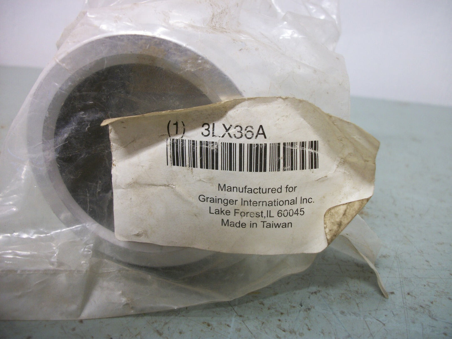 GRAINGER 2" ALUMINUM DUST PLUG 3LX36A 250PSI NEW