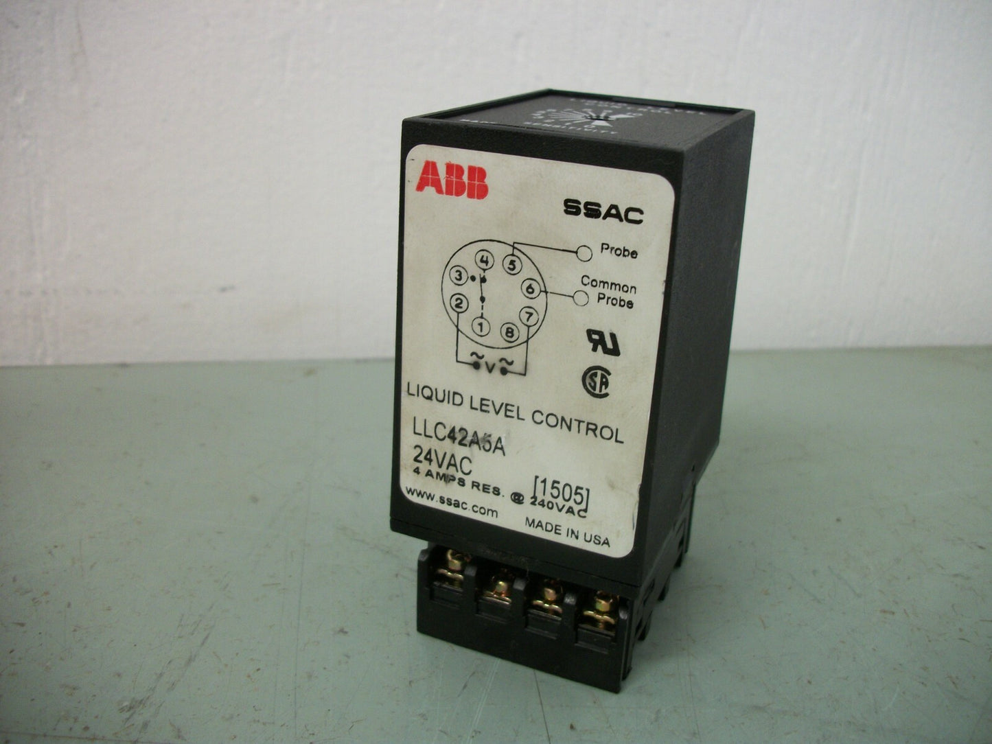 ABB SSAC LIQUID LEVEL CONTROL MODULE LLC42A5A 24VAC