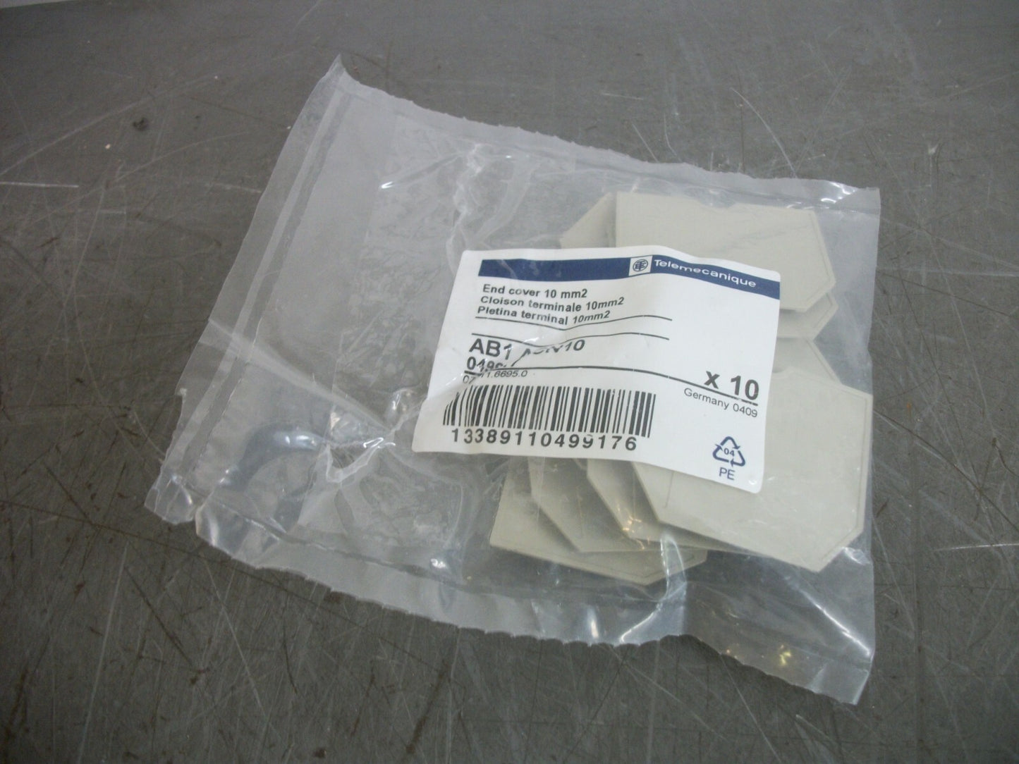 TELEMECANIQUE BAG OF 10 10mm2 END COVERS AB1ACN10 NEW