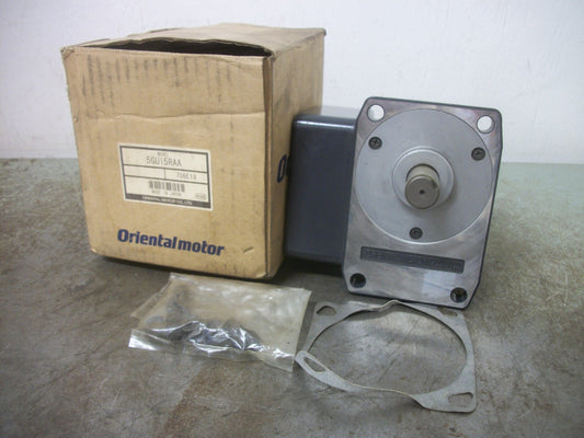 ORIENTAL MOTOR 15:1 RATIO RIGHT ANGLE SOLID SHAFT GEARHEAD 5GU15RAA NIB