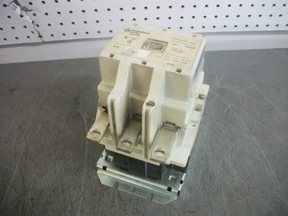 WESTINGHOUSE SIZE 3 CONTACTOR A200M3CAC 120VCOIL 3PH 600VOLT 50HP WHITE