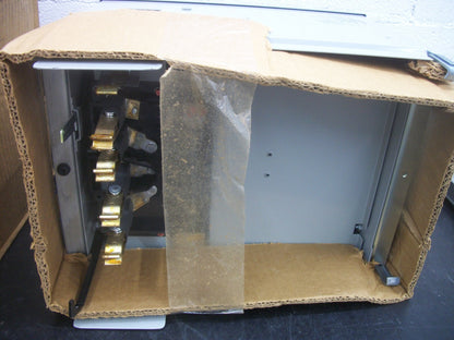 SIEMENS CIRCUIT BREAKER BUS PLUG UEC4100G 100AMP 600VOLT 4POLE 3PH NIB