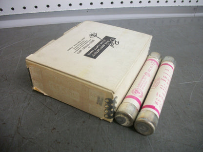 GOULD SHAWMUT BOX OF 2 TRI-ONIC FUSES TRS5-6/10 5-6/10AMP 600VOLT NIB