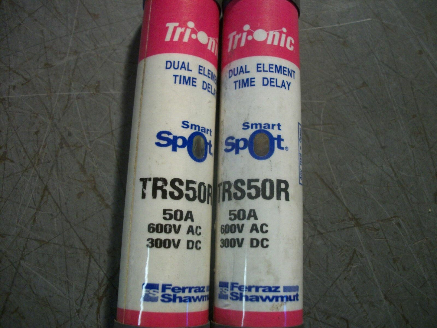 LOT OF 2 FERRAZ-SHAWMUT TRI-ONIC SMART SPOT FUSES TRS50R 50AMP 600VOLT NOB