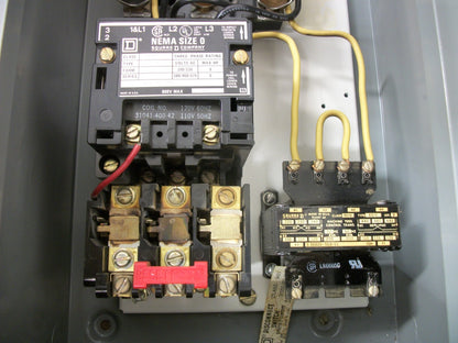 SQUARE D STARTER COMBO SIZE 0 TYPE 1 8536SBO2 120VCOIL 30AMP FUSIBLE