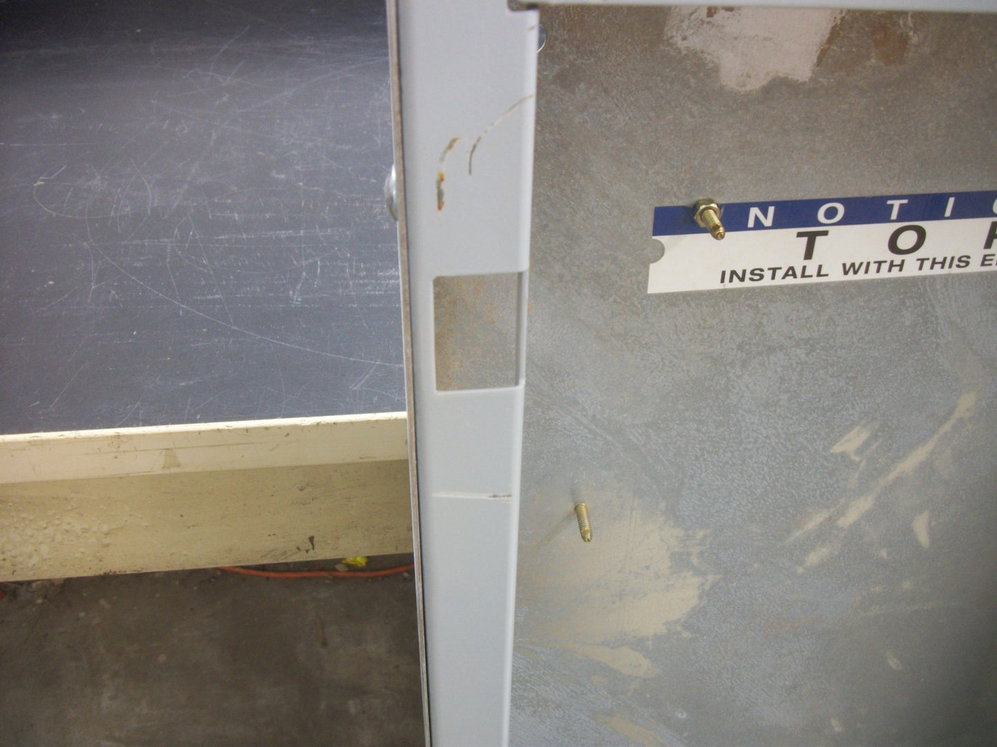 CUTLER-HAMMER POW-R-STOCK 48" PANELBOARD BOX EZ ENCLOSURE EZB2048RBS NOB