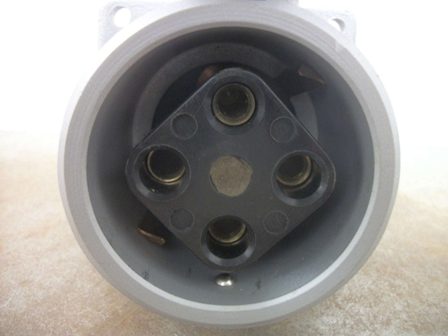 APPLETON AE PIN & SLEEVE RECEPTACLE AE642 60AMP 600VOLT 3W 4P NOB