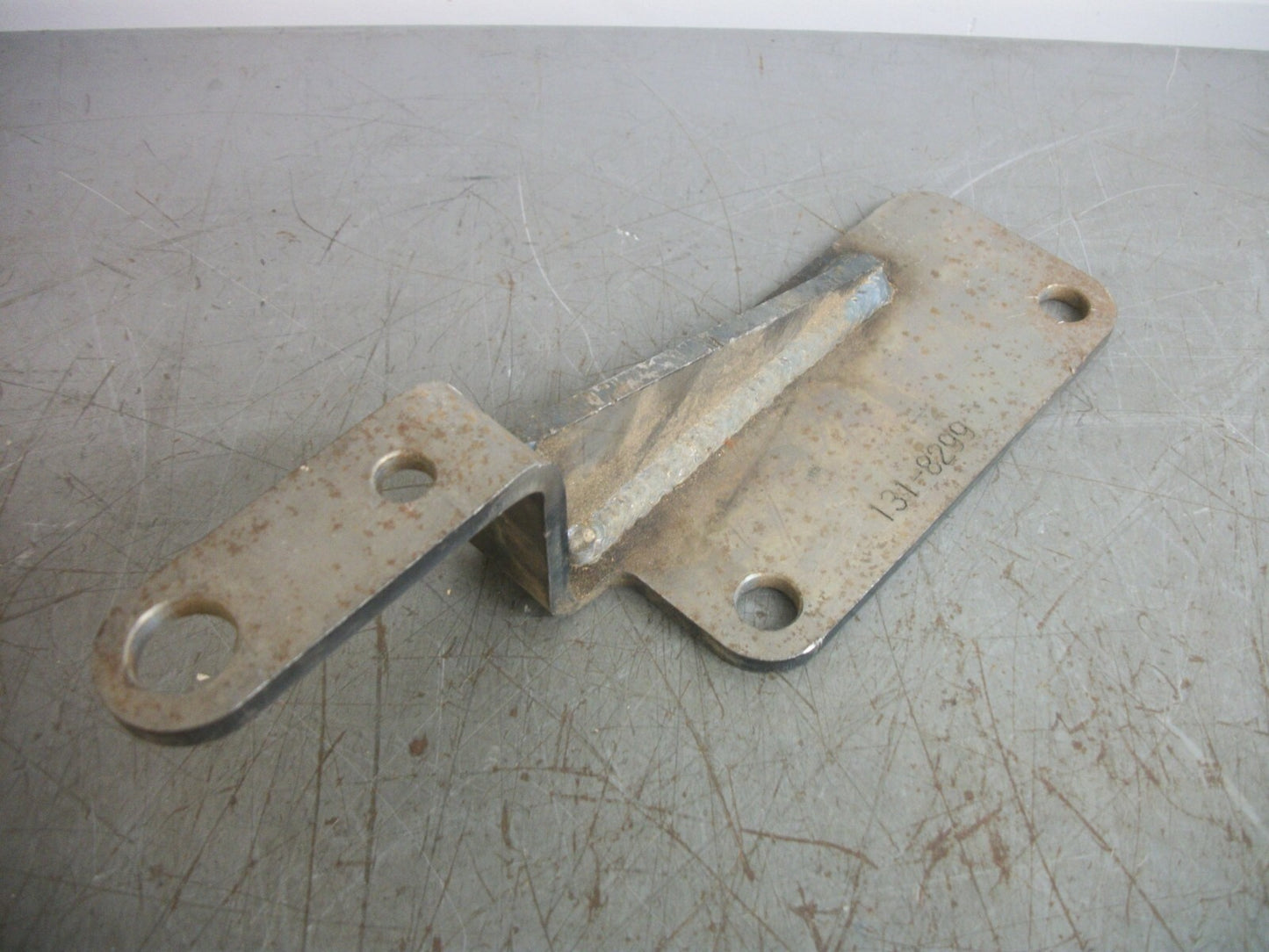 CAT BRACKET 131-8299 NEW