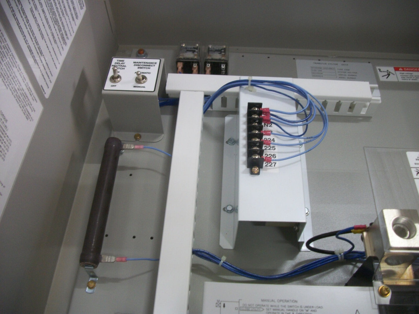 GENERAC AUTOMATIC TRANSFER SWITCH TYPE 3R GTS040W-2A2LDNCY 400AMP 480VOLT NEW