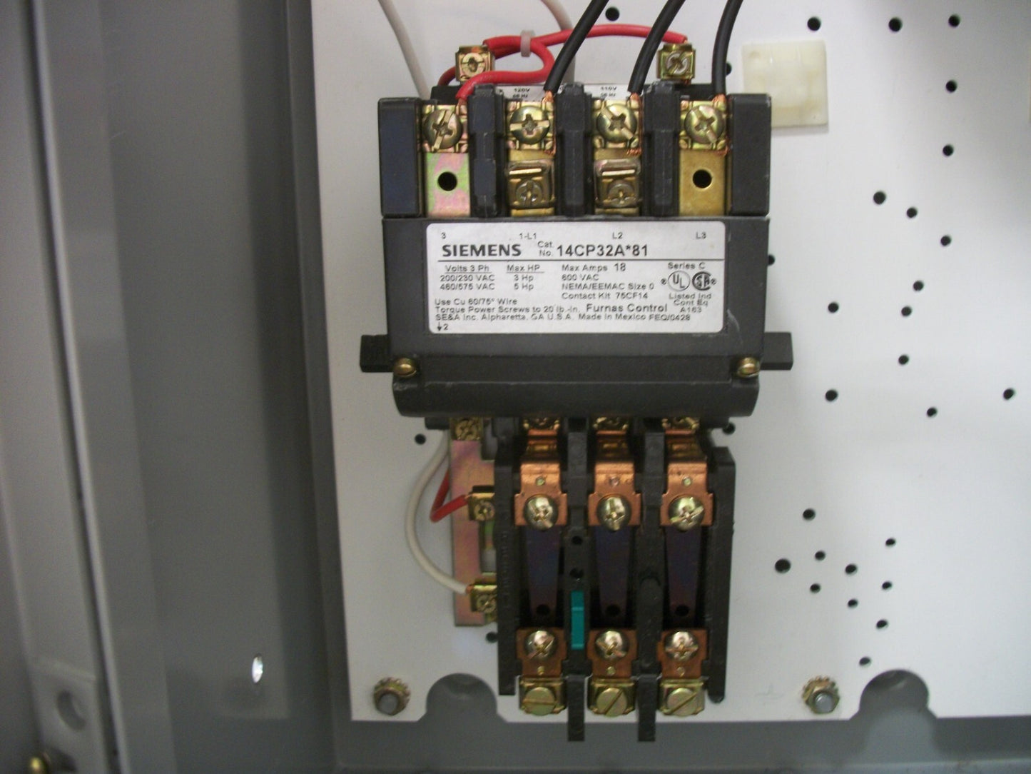 SIEMENS STARTER COMBO SIZE 0 TYPE 1 14CP32A*81 120VCOIL 10AMP BREAKER