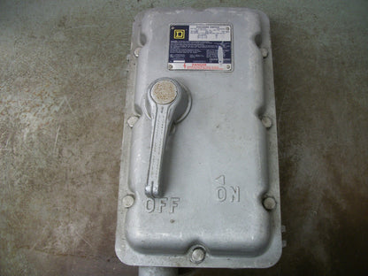 SQUARE D ENCL CIRCUIT BREAKER 3R H-100-XFA 100AMP 600VOLT 3POLE W/BREAKER NOB