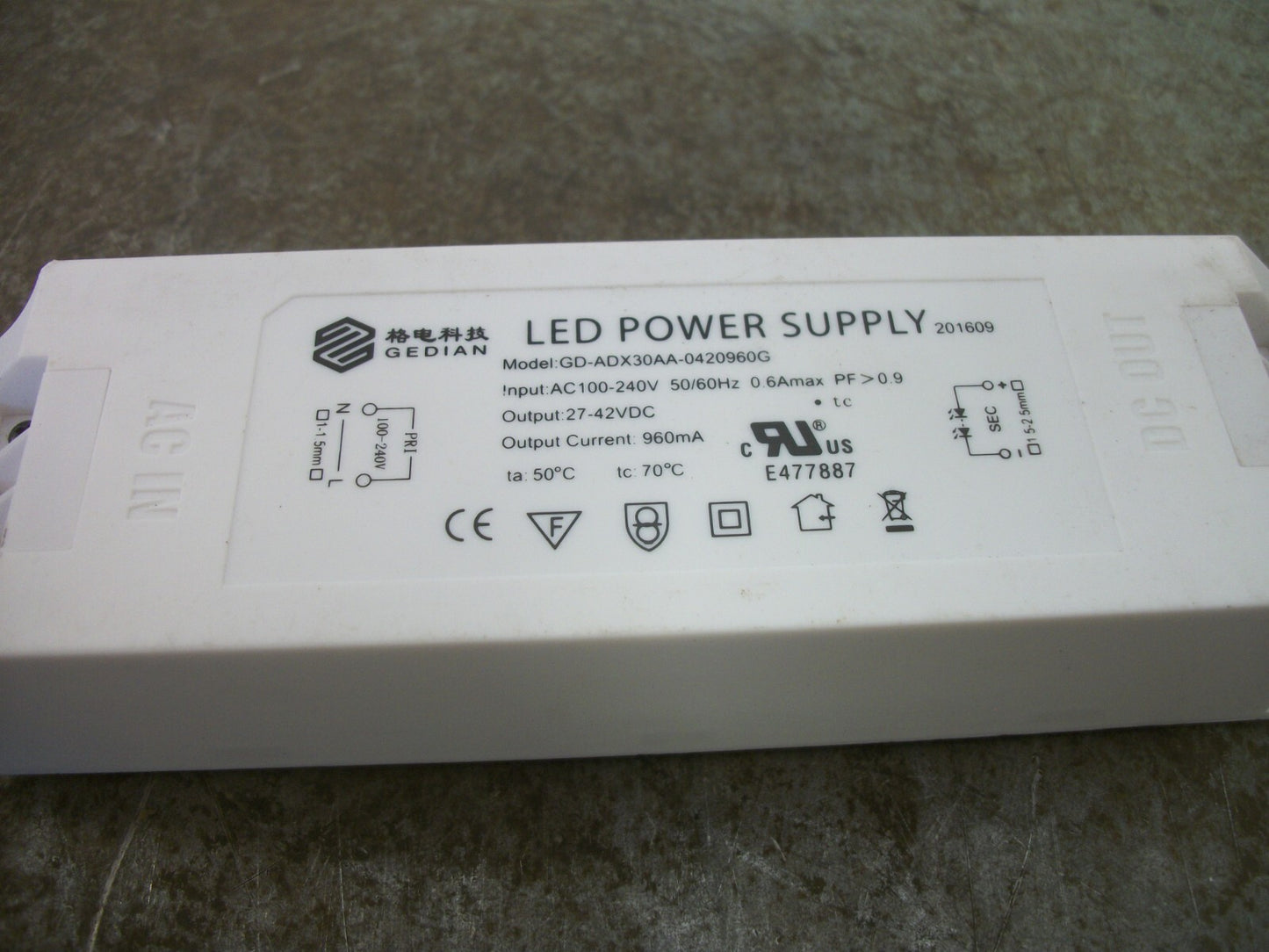 GENERIC LED POWER SUPPLY GD-ADX30AA-0420960G 240VAC 27-42VDC 960mA