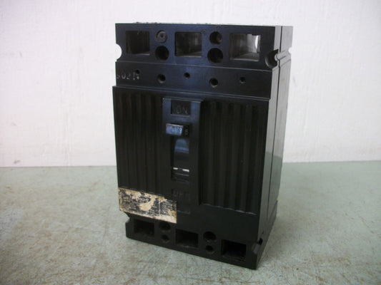 GE TED CIRCUIT BREAKER TED134015 15AMP 480VOLT 3POLE BLACK