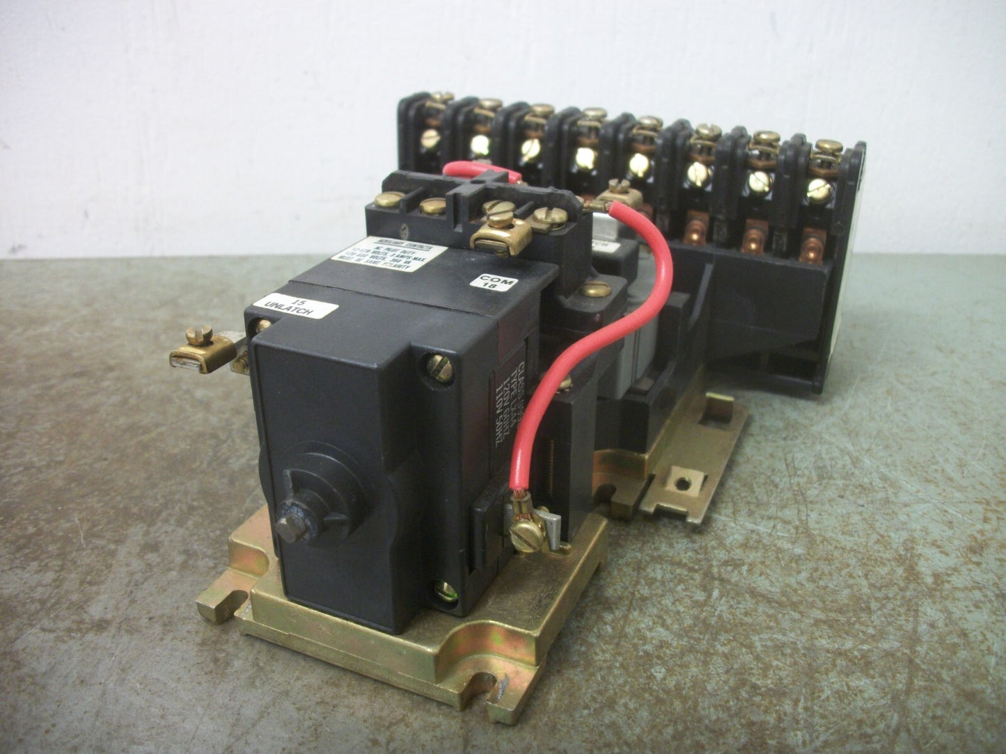 SQUARE D 30AMP 8POLE LIGHTING CONTACTOR 8903LX080 120VCOIL
