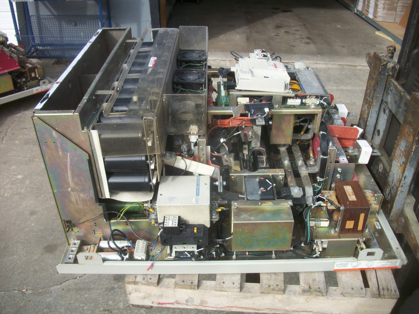 SQUARE D TELEMECANIQUE 250HP AC DRIVE ATV66C23N4 460VOLT 3PH 330AMP