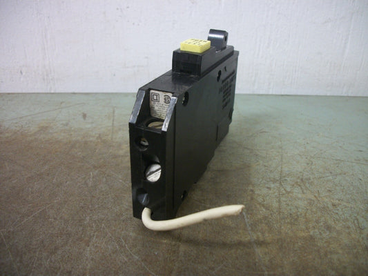 SQUARE D GFCI QOB CIRCUIT BREAKER QOB120GFI 20AMP 120VOLT 1POLE OLD