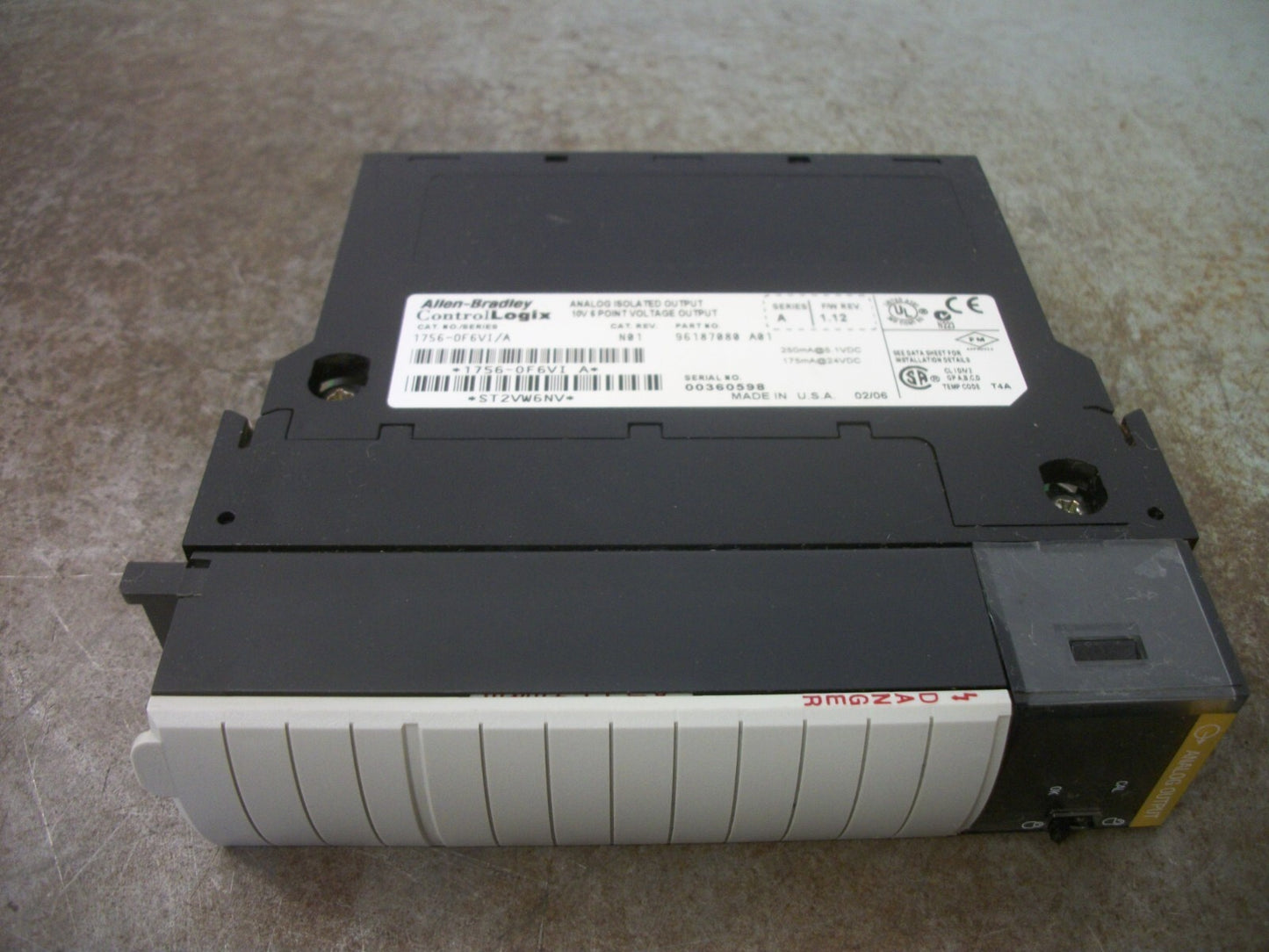 ALLEN-BRADLEY CONTROL LOGIX ANALOG ISOLATED OUTPUT 10V 6PT MODULE 1756-OF6VI/A