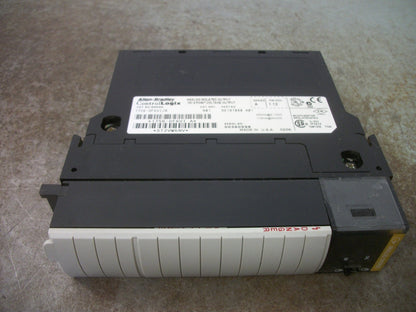 ALLEN-BRADLEY CONTROL LOGIX ANALOG ISOLATED OUTPUT 10V 6PT MODULE 1756-OF6VI/A