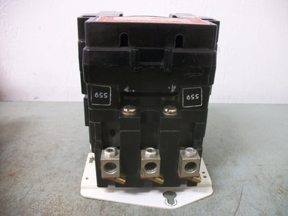 SQUARE D 100AMP 3POLE LIGHTING CONTACTOR 8903SQO2 120VCOIL