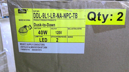 HUBBELL BOX OF 2 DUSK-TO-DAWN 40W LED STREET LIGHTS DDL-9L1-LR-NA-NPC-TB 120V