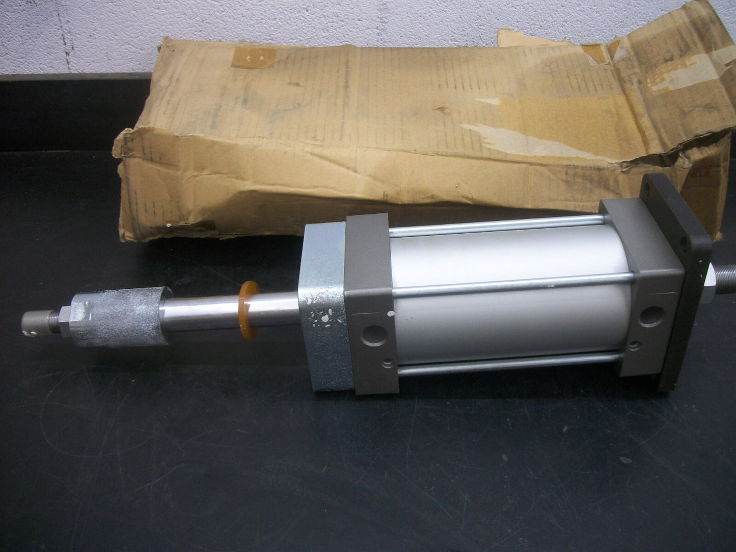KOGANEI AIR CYLINDER DDAP100X150-3-ASB 100MM BORE 150MM STROKE 1MPa NIB