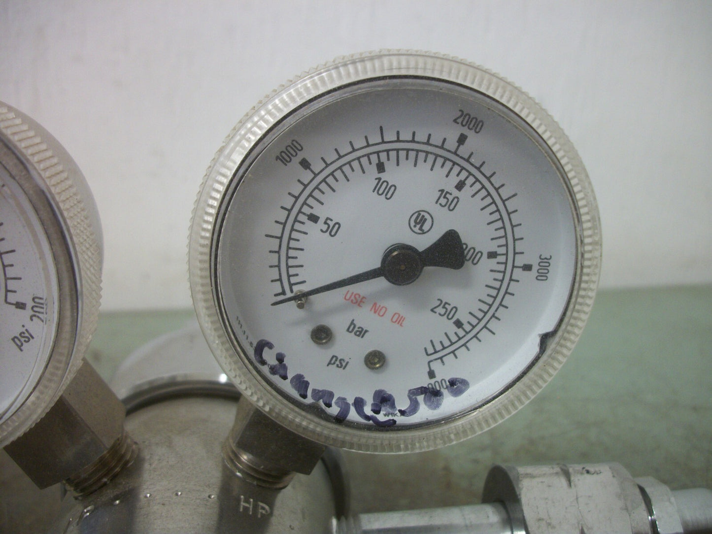 ADVANCED GAS EQUIPMENT PNEUMATIC PRESSURE REGULATOR LABE3125350 0-200PSI