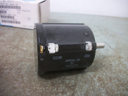 BECKMAN INDUSTRIAL VARIABLE RESISTOR POTENTIOMETER AR5KL.25 NIB