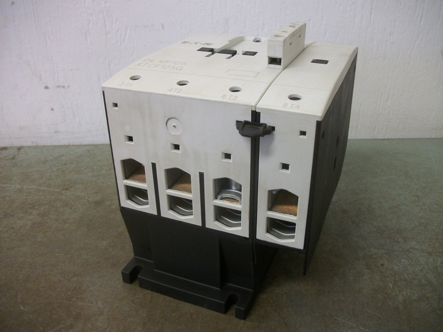 CUTLER-HAMMER DIL MP125 CONTACTOR XTCF125G 125AMP 120VCOIL 3PH 600V 75HP NOB