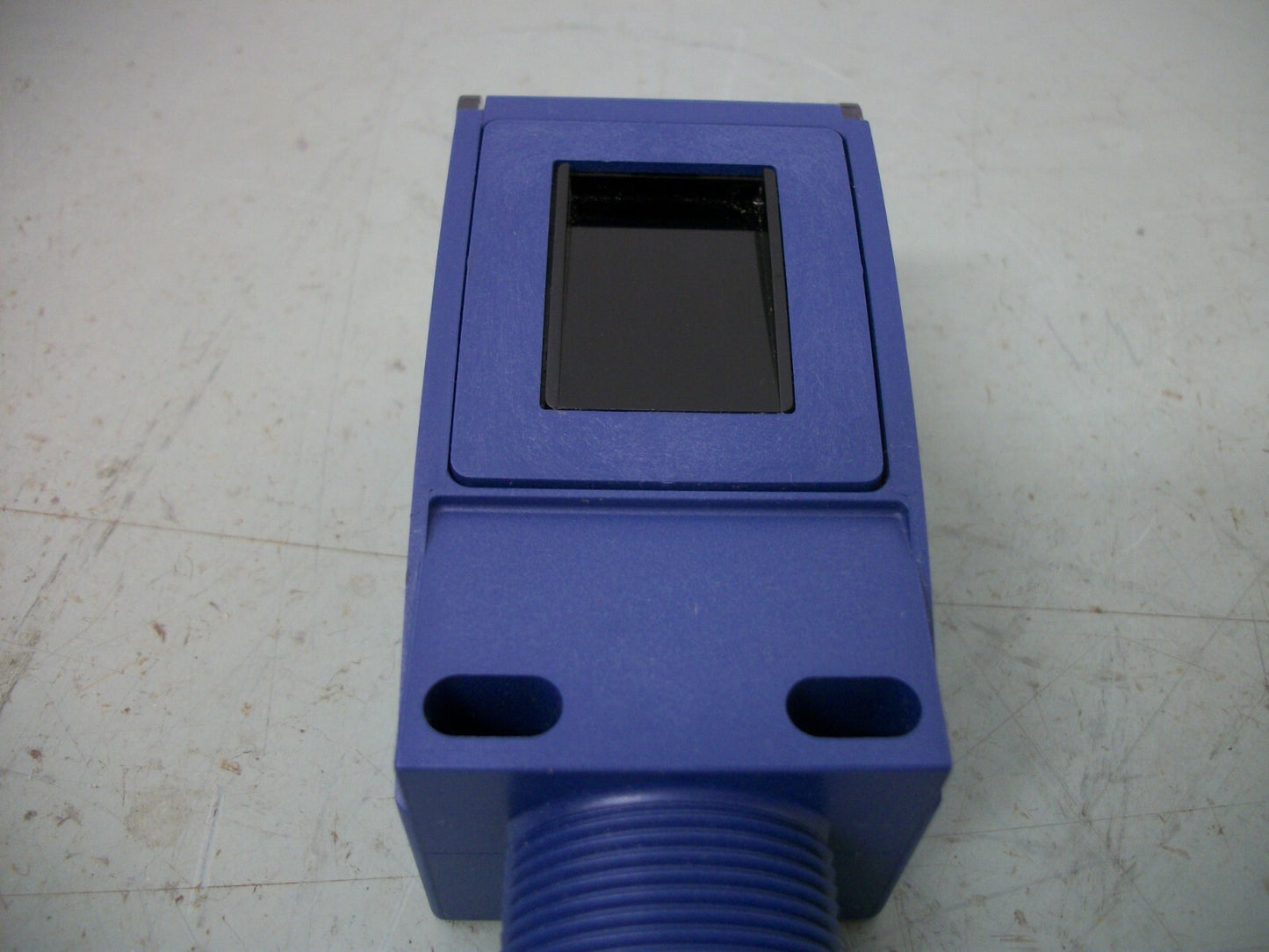 TELEMECANIQUE DIFFUSE PHOTOELECTRIC SENSOR XUC-8AKSNM12