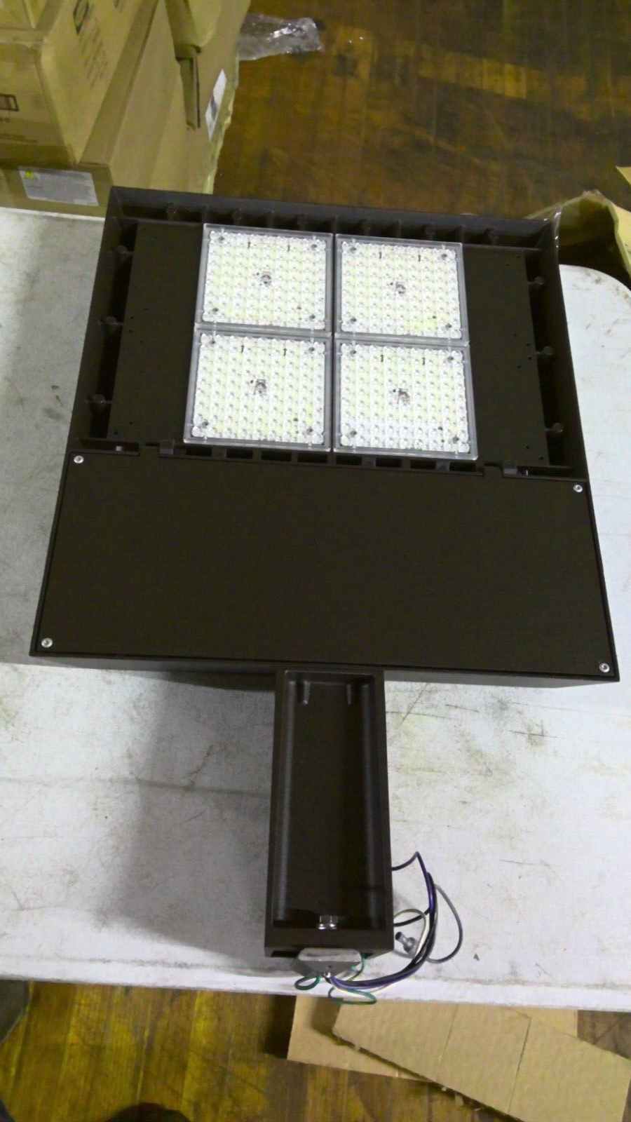 HUBBELL 165W RATIO AREA LED LIGHT 93123381 120/277VOLT NIB