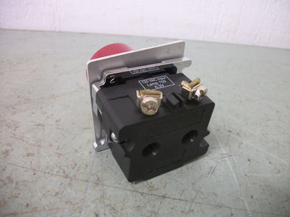 CUTLER-HAMMER RED INDICATOR LIGHT 10250T34R 120VOLT NOB