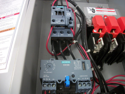 SIEMENS 3PH PUMP CONTROL PANEL 3R 82ADD6FBH 460VOLT 10HP 30AMP FUSIBLE NOB