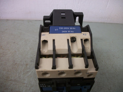 TELEMECANIQUE CONTACTOR LC1D3210U7 50AMP 240VCOIL 3PH 600V 30HP