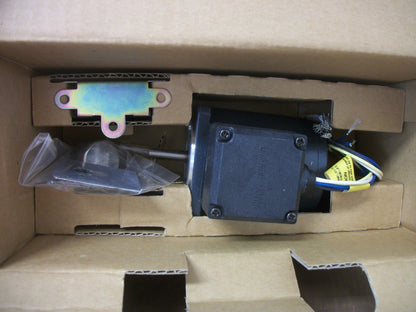 ORIENTAL 3W TORQUE MOTOR 2TK3CA-A 7uF 100VOLT NIB