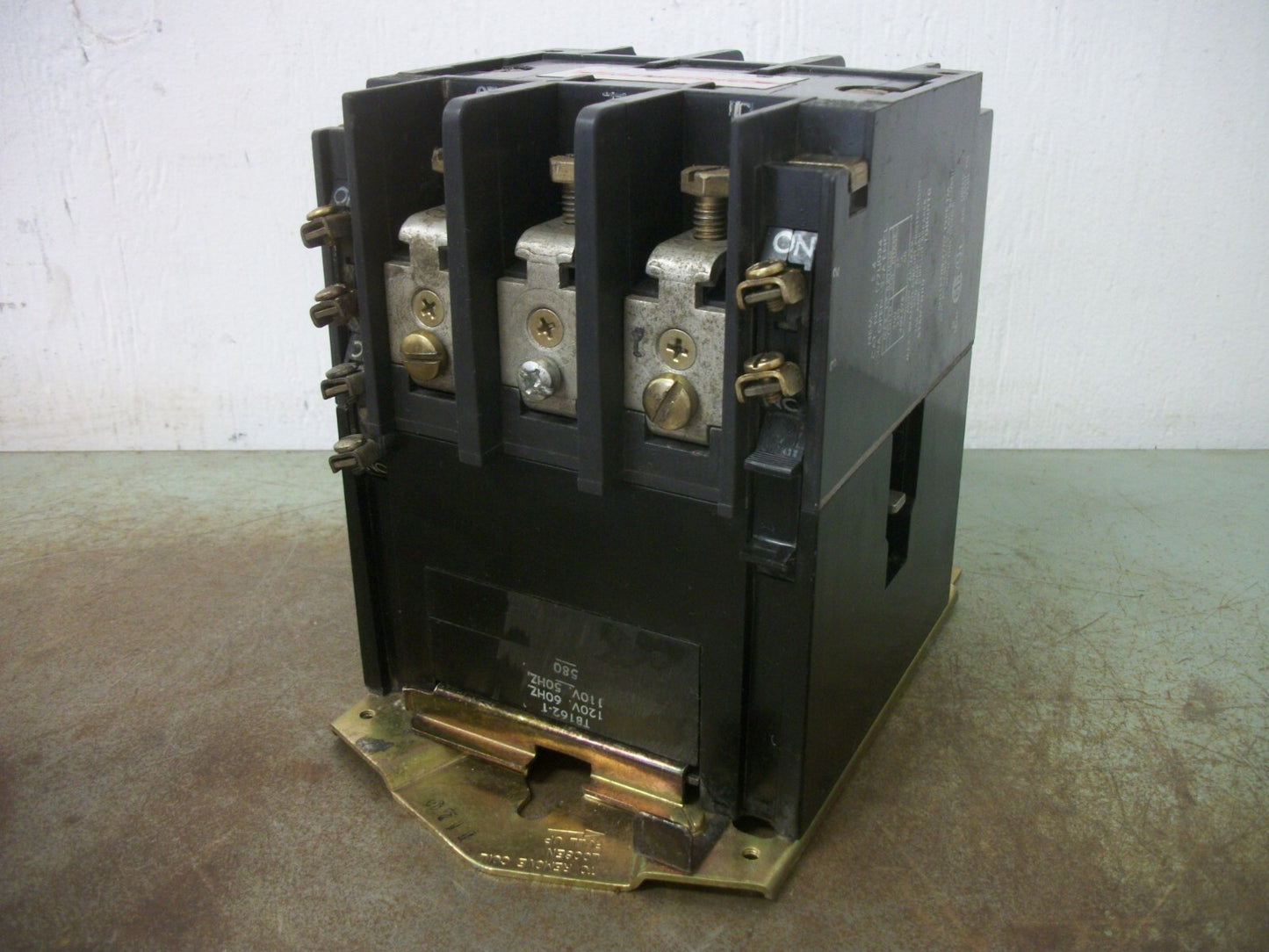 SYLVANIA SIZE 4 CONTACTOR T77U034 150AMP 120VCOIL 3PH 600V 50HP