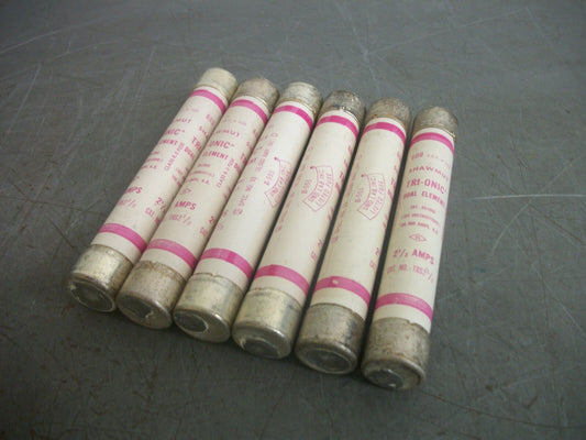 GOULD SHAWMUT LOT OF 6 TRI-ONIC FUSES TRS2-1/2 2-1/2AMP 600VOLT NOB