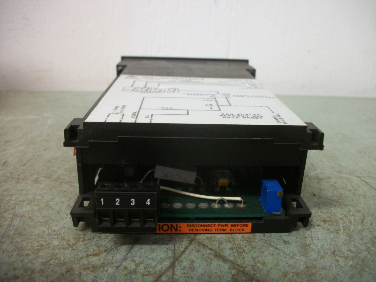 RED LION DIGITAL LCD AC CURRENT PANEL METER APLIT405